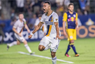 Ashley Cole extended his contract with Los Angeles Galaxy