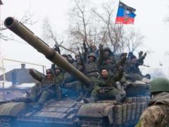 Under Donetsk there were hidden tanks  DNR 