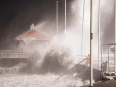 Hurricane  Eleanor  moved to Britain