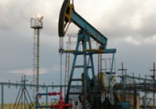 Oil trading is put on the  chain . How the blockage will help the oil industry workers