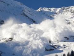 Weather forecasters warn of avalanches in the Carpathians