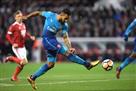 Everton is ready to pay 20 million pounds for Walcott