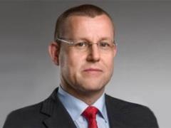 Председателем Правления  ПриватБанка  назначен чех Петр Крумханзл