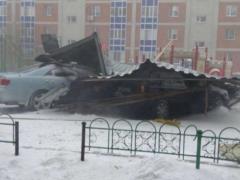 У Казахстані зносить дахи