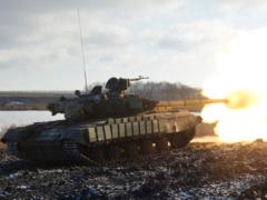 Tankmen passed the exam in Donbass