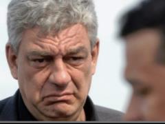 У Румунії прем єр-міністр подав у відставку