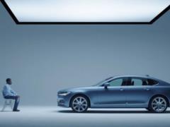 Автомобиль Volvo провел первое собеседование с водителем