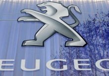 Peugeot completely switches to electric cars and hybrids