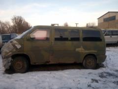 Volunteers raise funds for ambulances for the army