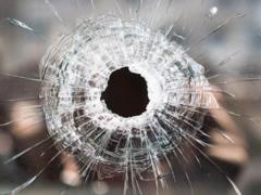 Двое гражданских лиц пострадали в  серой  зоне