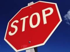 Російський політолог: США створюють вкрай несприятливе поле навколо Росії