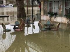 In Paris, the water level in the Seine declines - PHOTOS,