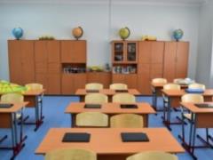 In our country, schools are massively closed for quarantine