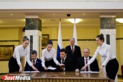 Kuyvashev signed an agreement that protects workers from mass cuts and low salaries