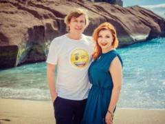 Star of  Quarter 95  Stepan Kazanin showed a beautiful wife and elder sons