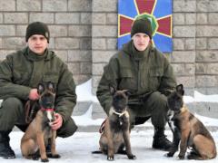 Three nice Belgians arrived for the service of Mariupol guardsmen