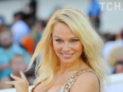 Pamela Anderson confirmed the affair with the handsome football player, who is 18 years younger than her