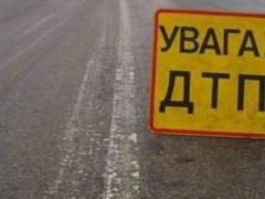 In the Dnieper, the car hit a pedestrian and threw it back to the minibus