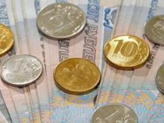 The ruble depreciates to a minimum
