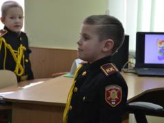 Мал золотник да дорог: киевские гвардейцы встретились с необычными лицеистами