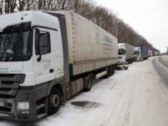 In Ukraine, because of the weather in some areas, limited the movement of trucks