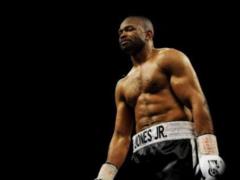Legendary American boxer completed his career with a victory