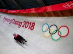 Украинские олимпийцы-саночники не смогли выбороть призовые места в первых заездах