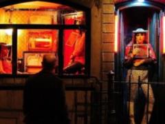 The Amsterdam authorities introduced new rules of conduct for tourist groups