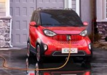 В Китае GM выпустил электромобиль стоимостью $5,6 тысяч
