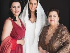 Pregnant Jamala showed archival photos with her mother and congratulated her on her birthday