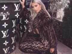 Kim Kardashian stunned the ultra-sexy figure
