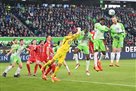 Бавария в добавленное время вырвала победу над Вольфсбургом