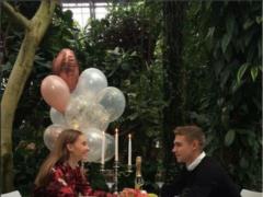 Джунгли посреди зимы: сладкая парочка сериала  Школа  отпраздновала день всех влюбленных