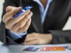 The Ukrainians will receive a salary not only in state banks