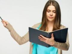 Украинских учителей обязали пройти курс повышения квалификации