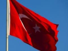 В Турции армейский автобус попал в аварию