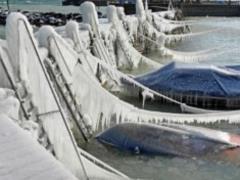 Switzerland due to frosts turned into an ice fairy tale