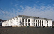 Суд повернув Гостинний двір у власність держави