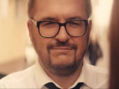 Alexander Ponomarev shot a famous Russian actress in the new video