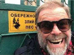  It s a lie . Grebenshchikov denied the news of heart disease and told about the musician's condition