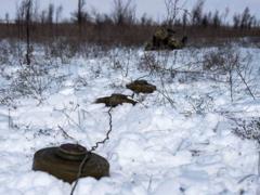 Боевики не унимаются: обстрелы ведутся на Луганском направлении