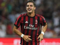 Sevilla and Valencia are fighting for Andre Silva
