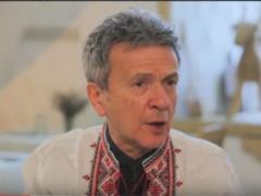 Superstar 80 s Pupo surprised that he has two wives