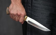Под Киевом неизвестный зарезал женщину возле детсада