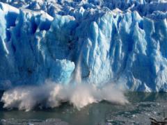 Changing of the climate. Scientists have made a disappointing conclusion about the melting of glaciers