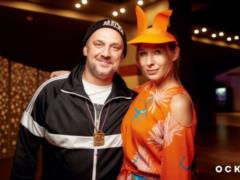 Osadchaya with Gorbunov, Potap with his ex-wife and Kosheva and his family appreciated the film  Rabbit Petrik 