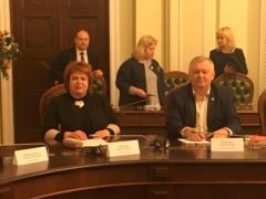 Ефремова: Регламентный комитет поддержал представление на арест Савченко