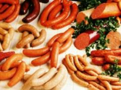 Cancer and obesity. The expert named the "five" of the most dangerous low-cost products