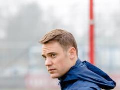 One of the best goalkeepers of the world on his Birthday spent the first training after a serious injury