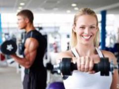 Jumping or dumbbells: what training will help you lose weight
